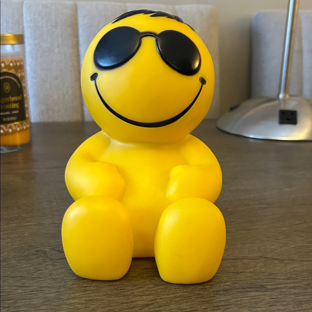 Vintage Yellow Smiley Face Bank